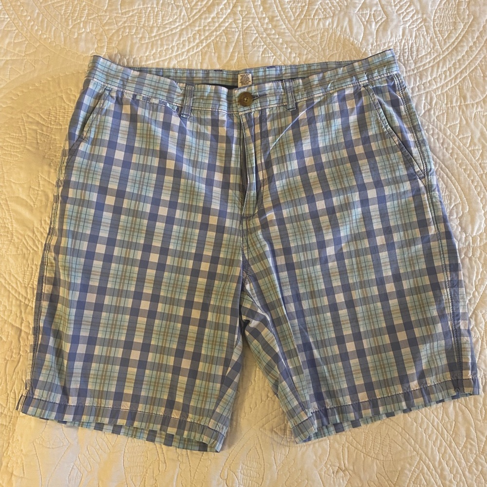 Johnnie-O Men’s Plaid Shorts